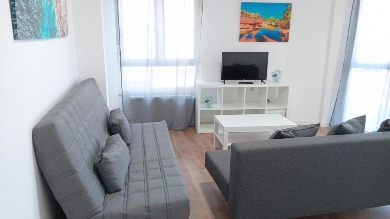 Apartamentos Rosalia De Castro 27 Ribadeo Exterior foto
